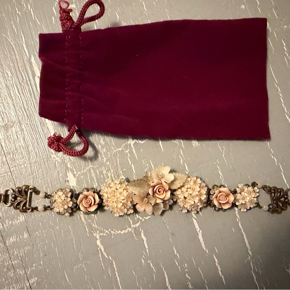 Colleen Toland Floral Resin Rose Link Bracelet - Cream
